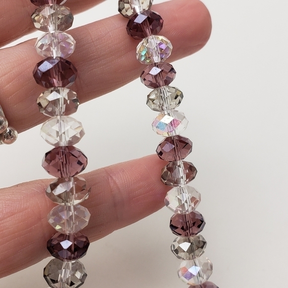 𝅺Faceted Crystal Beaded Necklace with Magnetic Clasp - Picture 4 of 9